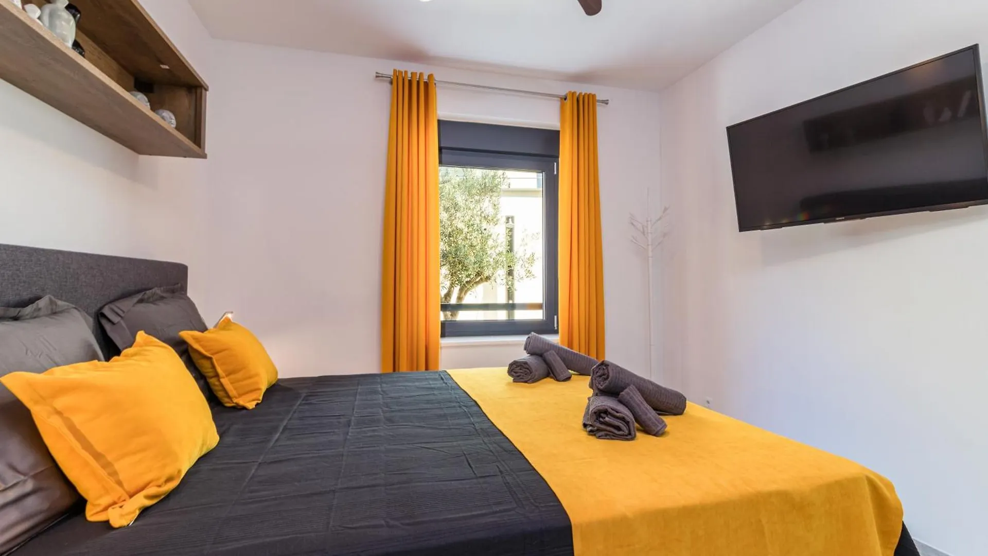 Pjescana Uvala Apartment Pjescana Uvala