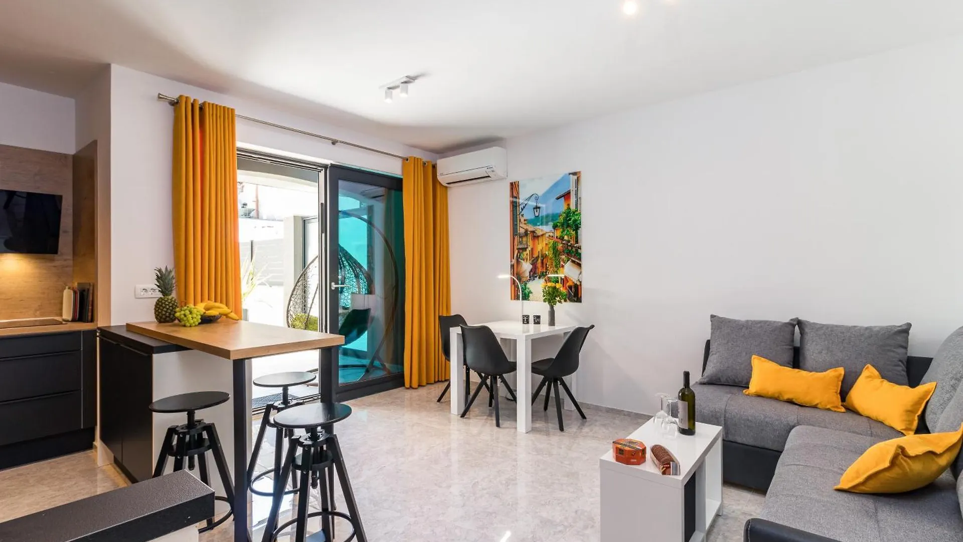 Pjescana Uvala Apartment