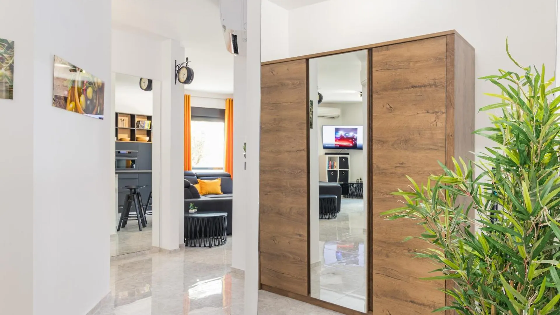 Apartment Pjescana Uvala